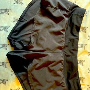 Size 8 Lululemon running short